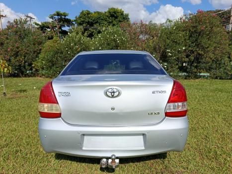 TOYOTA Etios Sedan 1.5 16V 4P FLEX XS, Foto 2