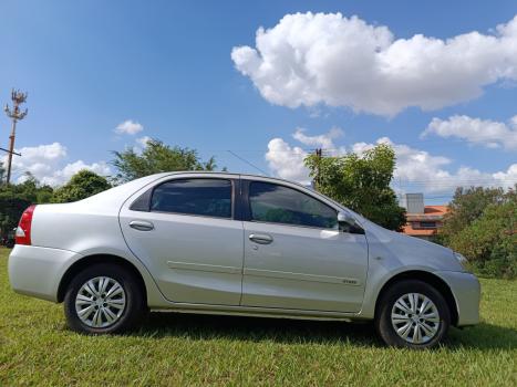 TOYOTA Etios Sedan 1.5 16V 4P FLEX XS, Foto 4