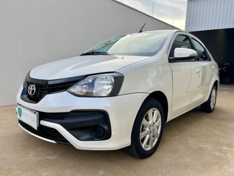 TOYOTA Etios Sedan 1.5 16V 4P FLEX X PLUS AUTOM�TICO, Foto 4