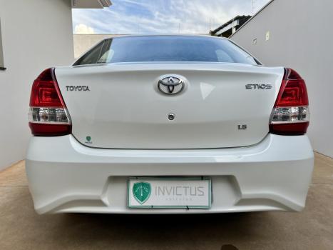 TOYOTA Etios Sedan 1.5 16V 4P FLEX X PLUS AUTOM�TICO, Foto 6