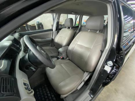 TOYOTA Fielder 1.8 16V 4P AUTOM�TICO, Foto 7