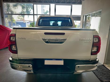 TOYOTA Hilux Caminhonete 2.8 16V SRX 4X4 TURBO DIESEL CABINE DUPLA AUTOMTICO, Foto 10