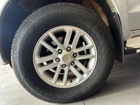 TOYOTA Hilux Caminhonete 3.0 4P 4X4 SRV TURBO DIESEL TOP CABINE DUPLA AUTOMTICO, Foto 14