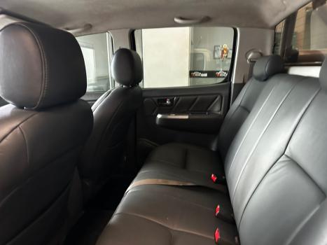TOYOTA Hilux Caminhonete 3.0 4P 4X4 SRV TURBO DIESEL TOP CABINE DUPLA AUTOMTICO, Foto 18