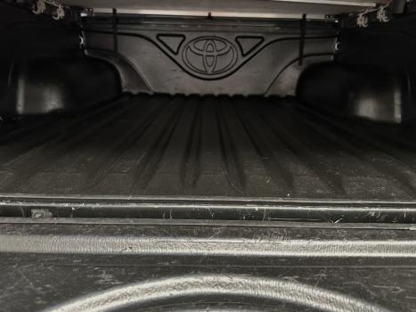 TOYOTA Hilux Caminhonete 3.0 4P 4X4 SRV TURBO DIESEL TOP CABINE DUPLA AUTOMTICO, Foto 11
