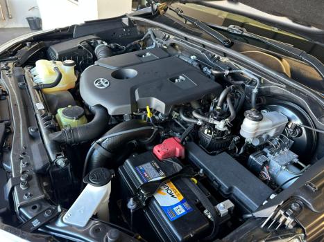 TOYOTA Hilux Caminhonete 2.8 16V SRX 4X4 TURBO DIESEL CABINE DUPLA AUTOM�TICO, Foto 8