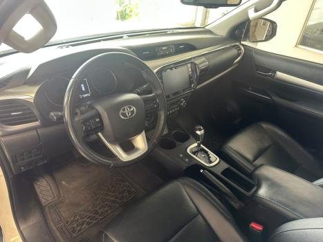 TOYOTA Hilux Caminhonete 2.8 16V SRV 4X4 DIESEL CABINE DUPLA AUTOM�TICO, Foto 13