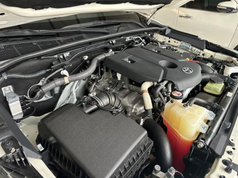 TOYOTA Hilux Caminhonete 2.8 16V SRV 4X4 DIESEL CABINE DUPLA AUTOM�TICO, Foto 9