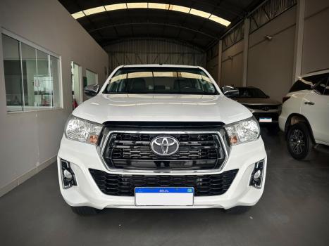 TOYOTA Hilux Caminhonete 2.8 16V SRV 4X4 DIESEL CABINE DUPLA AUTOM�TICO, Foto 5