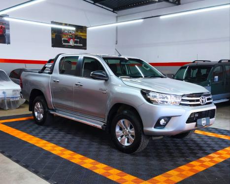 TOYOTA Hilux Caminhonete 2.7 16V 4P SR FLEX CABINE DUPLA, Foto 4