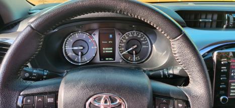 TOYOTA Hilux Caminhonete 2.8 16V SRX 4X4 TURBO DIESEL CABINE DUPLA AUTOMTICO, Foto 2