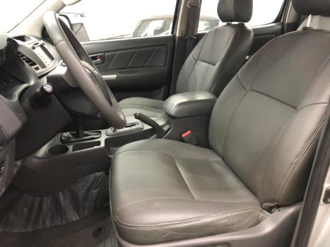 TOYOTA Hilux Caminhonete 3.0 4P 4X4 SRV TURBO DIESEL CABINE DUPLA LIMITED EDITION AUTOMTICO, Foto 10