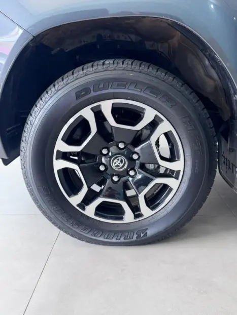 TOYOTA Hilux Caminhonete 2.8 16V SRX 4X4 TURBO DIESEL CABINE DUPLA AUTOMTICO, Foto 21