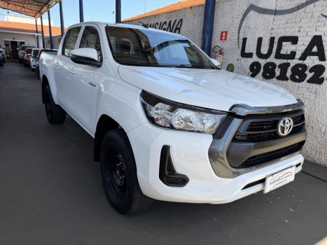 TOYOTA Hilux Caminhonete 2.8 16V  LOW M4FD 4X4 TURBO DIESEL CABINE DUPLA, Foto 2
