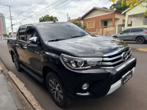 TOYOTA Hilux Caminhonete 2.8 16V 4P SRX DIESEL CABINE DUPLA, Foto 2