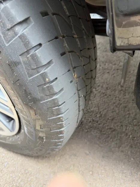 TOYOTA Hilux Caminhonete 2.8 16V 4P SRX DIESEL CABINE DUPLA, Foto 3