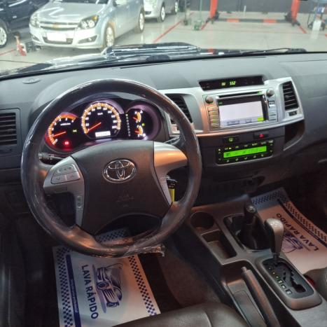 TOYOTA Hilux Caminhonete 3.0 16V 4P 4X4 SRV TURBO DIESEL CABINE DUPLA AUTOM�TICO, Foto 8