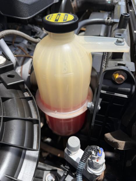 TOYOTA Hilux Caminhonete 3.0 4P 4X4 SRV TURBO DIESEL CABINE DUPLA AUTOM�TICO, Foto 17