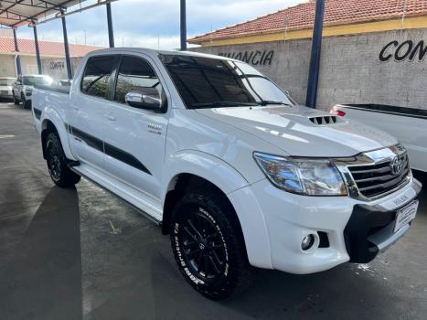 TOYOTA Hilux Caminhonete 3.0 16V 4P 4X4 SRV TURBO DIESEL CABINE DUPLA AUTOM�TICO, Foto 1
