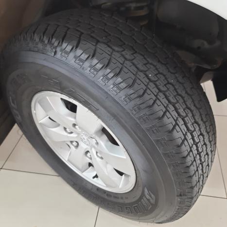 TOYOTA Hilux Caminhonete 2.7 16V 4P SR FLEX CABINE DUPLA AUTOM�TICO, Foto 6