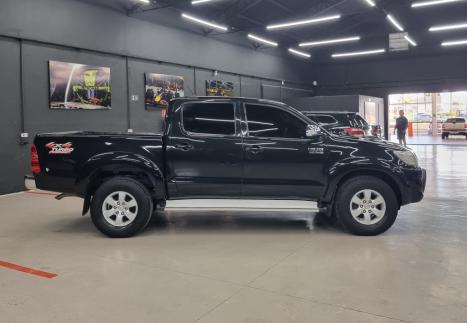 TOYOTA Hilux Caminhonete 3.0 4P 4X4 SRV TURBO DIESEL CABINE DUPLA AUTOM�TICO, Foto 2