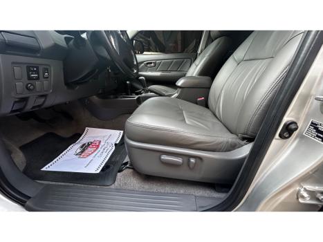 TOYOTA Hilux Caminhonete 3.0 16V 4P 4X4 SRV TURBO DIESEL CABINE DUPLA AUTOM�TICO, Foto 14