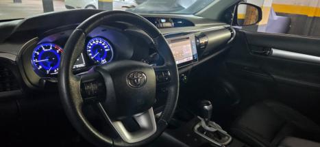TOYOTA Hilux Caminhonete 2.8 16V SRX 4X4 TURBO DIESEL CABINE DUPLA AUTOM�TICO, Foto 5