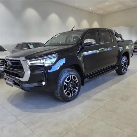 TOYOTA Hilux Caminhonete 2.8 16V SRX 4X4 TURBO DIESEL CABINE DUPLA AUTOM�TICO, Foto 3