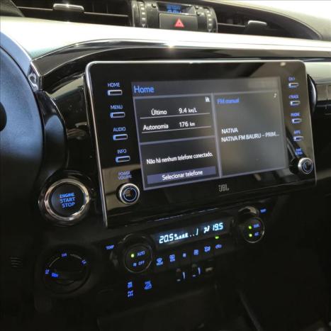 TOYOTA Hilux Caminhonete 2.8 16V SRX 4X4 TURBO DIESEL CABINE DUPLA AUTOM�TICO, Foto 8