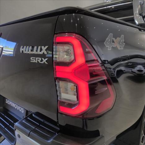 TOYOTA Hilux Caminhonete 2.8 16V SRX 4X4 TURBO DIESEL CABINE DUPLA AUTOM�TICO, Foto 15
