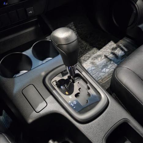 TOYOTA Hilux Caminhonete 2.8 16V 4P POWER PACK TURBO DIESEL 4X4 CABINE DUPLA, Foto 9