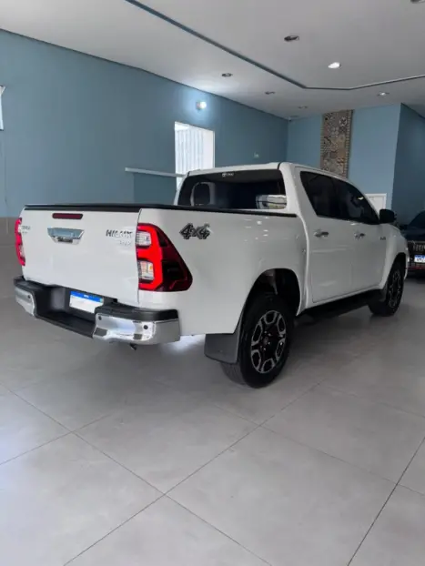 TOYOTA Hilux Caminhonete 2.8 16V SRX 4X4 TURBO DIESEL CABINE DUPLA AUTOM�TICO, Foto 7