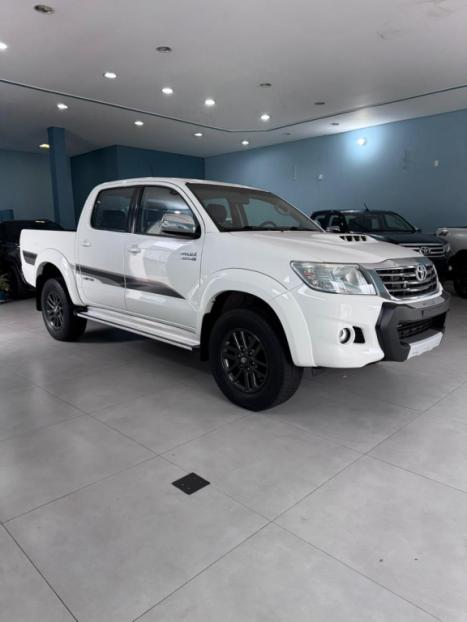 TOYOTA Hilux Caminhonete 3.0 4P 4X4 SRV TURBO DIESEL CABINE DUPLA LIMITED EDITION AUTOM�TICO, Foto 1
