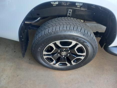 TOYOTA Hilux Caminhonete 2.8 16V SRX 4X4 TURBO DIESEL CABINE DUPLA AUTOM�TICO, Foto 11