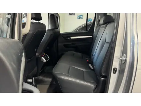TOYOTA Hilux Caminhonete 2.8 16V SRV 4X4 DIESEL CABINE DUPLA AUTOM�TICO, Foto 9