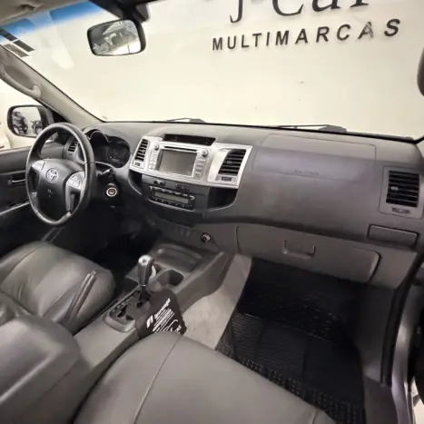 TOYOTA Hilux Caminhonete 2.7 16V 4P SRV FLEX CABINE DUPLA AUTOM�TICO, Foto 7