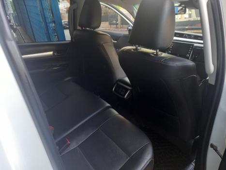 TOYOTA Hilux Caminhonete 2.8 16V SRX 4X4 TURBO DIESEL CABINE DUPLA AUTOM�TICO, Foto 10