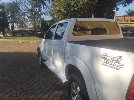 TOYOTA Hilux Caminhonete 3.0 16V 4P 4X4 SRV TURBO DIESEL CABINE DUPLA AUTOM�TICO, Foto 4
