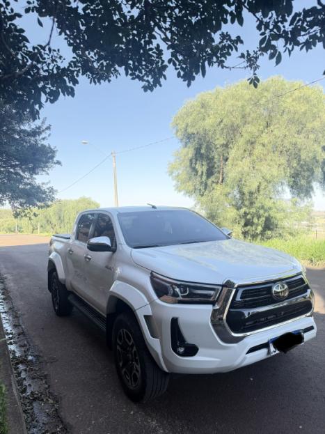 TOYOTA Hilux Caminhonete 2.8 16V SRX PLUS 4X4 TURBO DIESEL CABINE DUPLA AUTOM�TICO, Foto 4