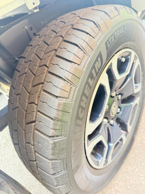 TOYOTA Hilux Caminhonete 2.8 16V SRX PLUS 4X4 TURBO DIESEL CABINE DUPLA AUTOM�TICO, Foto 7