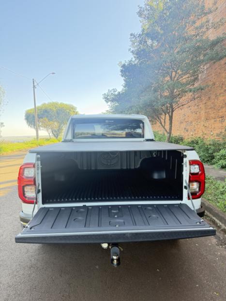 TOYOTA Hilux Caminhonete 2.8 16V SRX PLUS 4X4 TURBO DIESEL CABINE DUPLA AUTOM�TICO, Foto 8