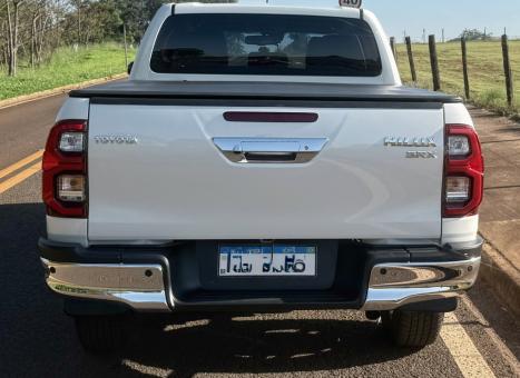 TOYOTA Hilux Caminhonete 2.8 16V SRX 4X4 TURBO DIESEL CABINE DUPLA AUTOM�TICO, Foto 3