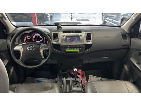 TOYOTA Hilux Caminhonete 3.0 16V 4P 4X4 SRV TURBO DIESEL CABINE DUPLA AUTOM�TICO, Foto 8