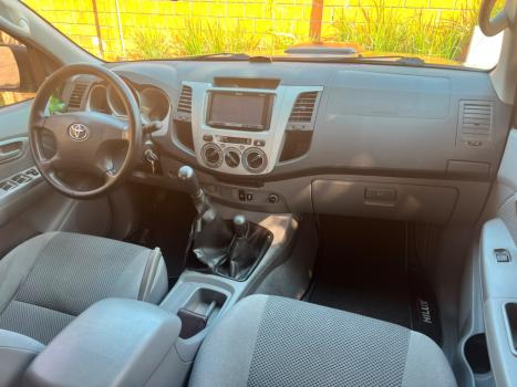 TOYOTA Hilux Caminhonete 3.0 4P SRV DIESEL CABINE DUPLA, Foto 2