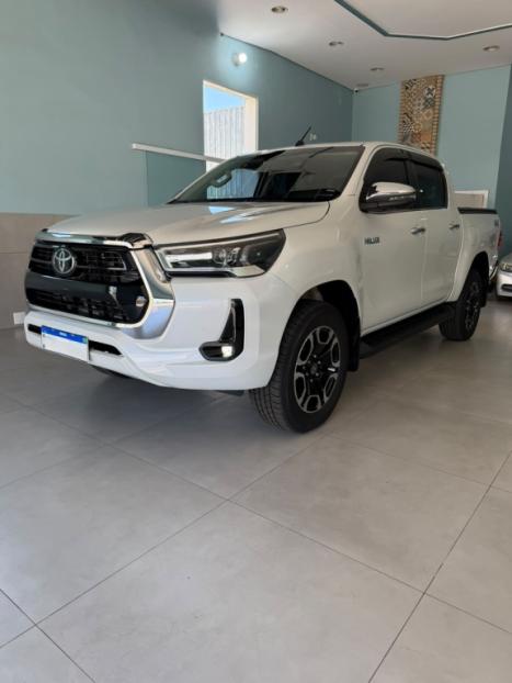 TOYOTA Hilux Caminhonete 2.8 16V SRX 4X4 TURBO DIESEL CABINE DUPLA AUTOM�TICO, Foto 5