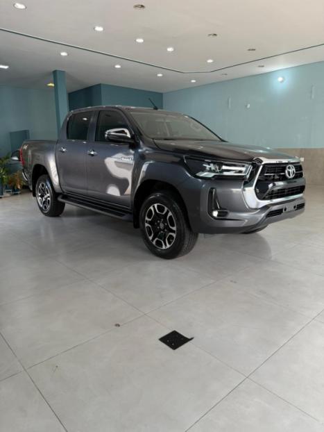 TOYOTA Hilux Caminhonete 2.8 16V SRV 4X4 DIESEL CABINE DUPLA AUTOM�TICO, Foto 1