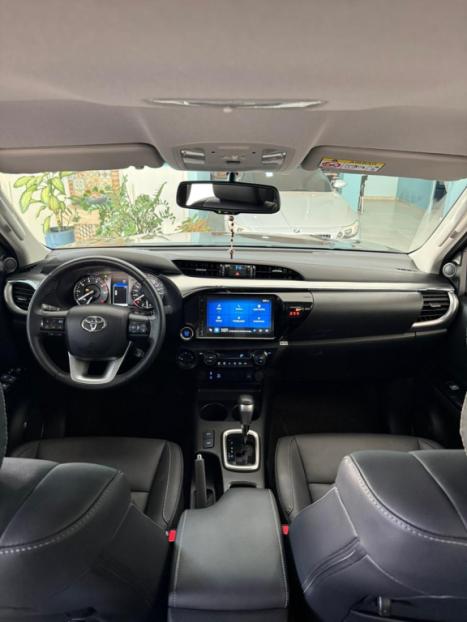 TOYOTA Hilux Caminhonete 2.8 16V SRV 4X4 DIESEL CABINE DUPLA AUTOM�TICO, Foto 11