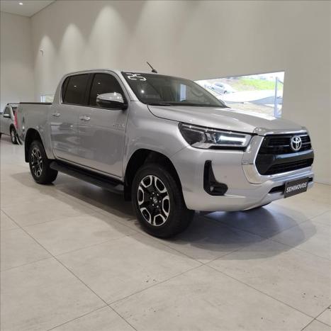 TOYOTA Hilux Caminhonete 2.8 16V SRV 4X4 DIESEL CABINE DUPLA AUTOMÁTICO, Foto 1