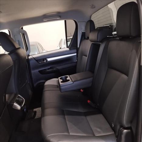TOYOTA Hilux Caminhonete 2.8 16V SRV 4X4 DIESEL CABINE DUPLA AUTOMÁTICO, Foto 16