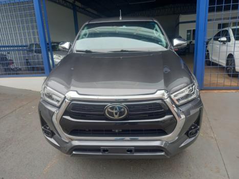 TOYOTA Hilux Caminhonete 2.8 16V SRX 4X4 DIESEL CABINE DUPLA AUTOMÁTICO, Foto 2